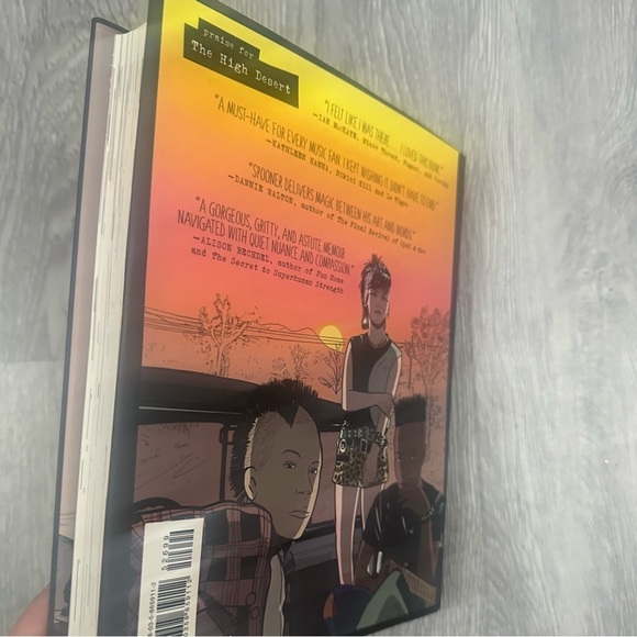 High Desert Black Punk Nowhere 1st Edition Hardcover Graphic Novel Punk Music - Picture 2 of 4